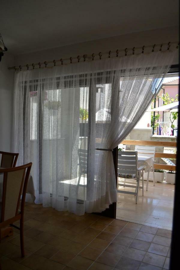 Apartment Jade Vodice Eksteriør billede