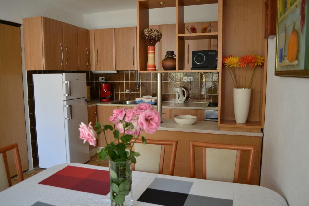 Apartment Jade Vodice Eksteriør billede